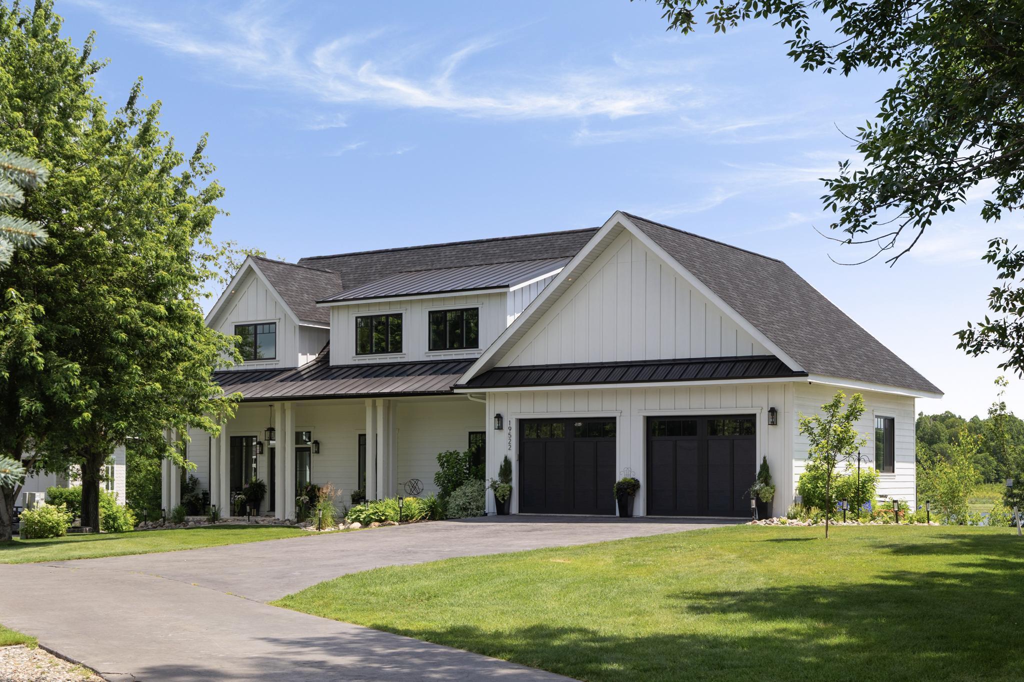 Lakehome 6748232