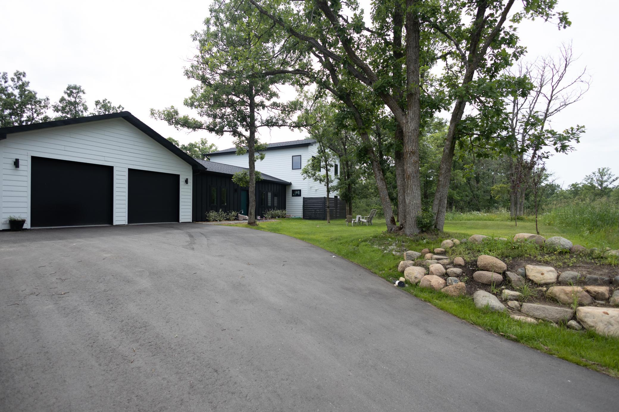 Residential 6749485