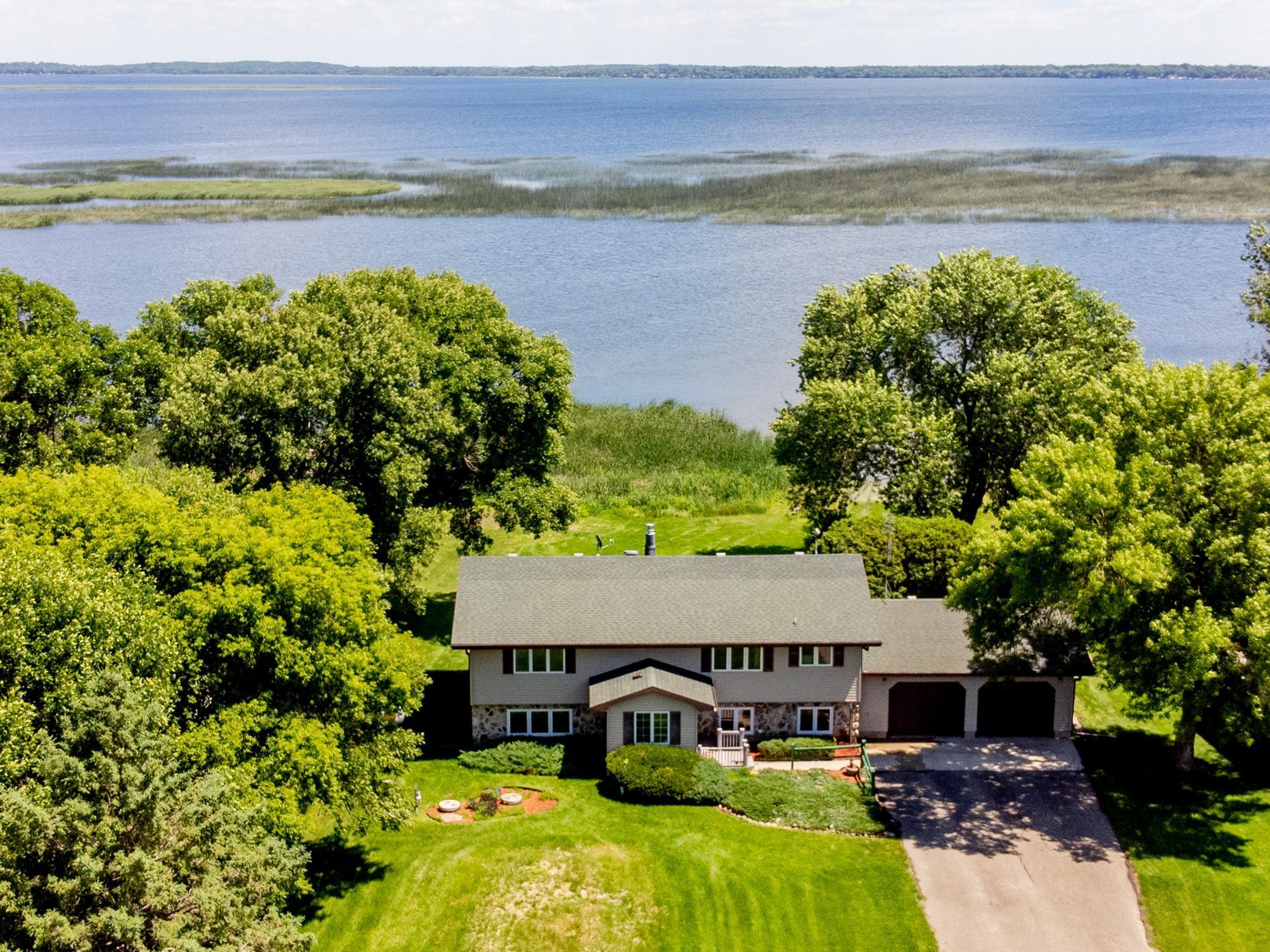 Lakehome 6749946