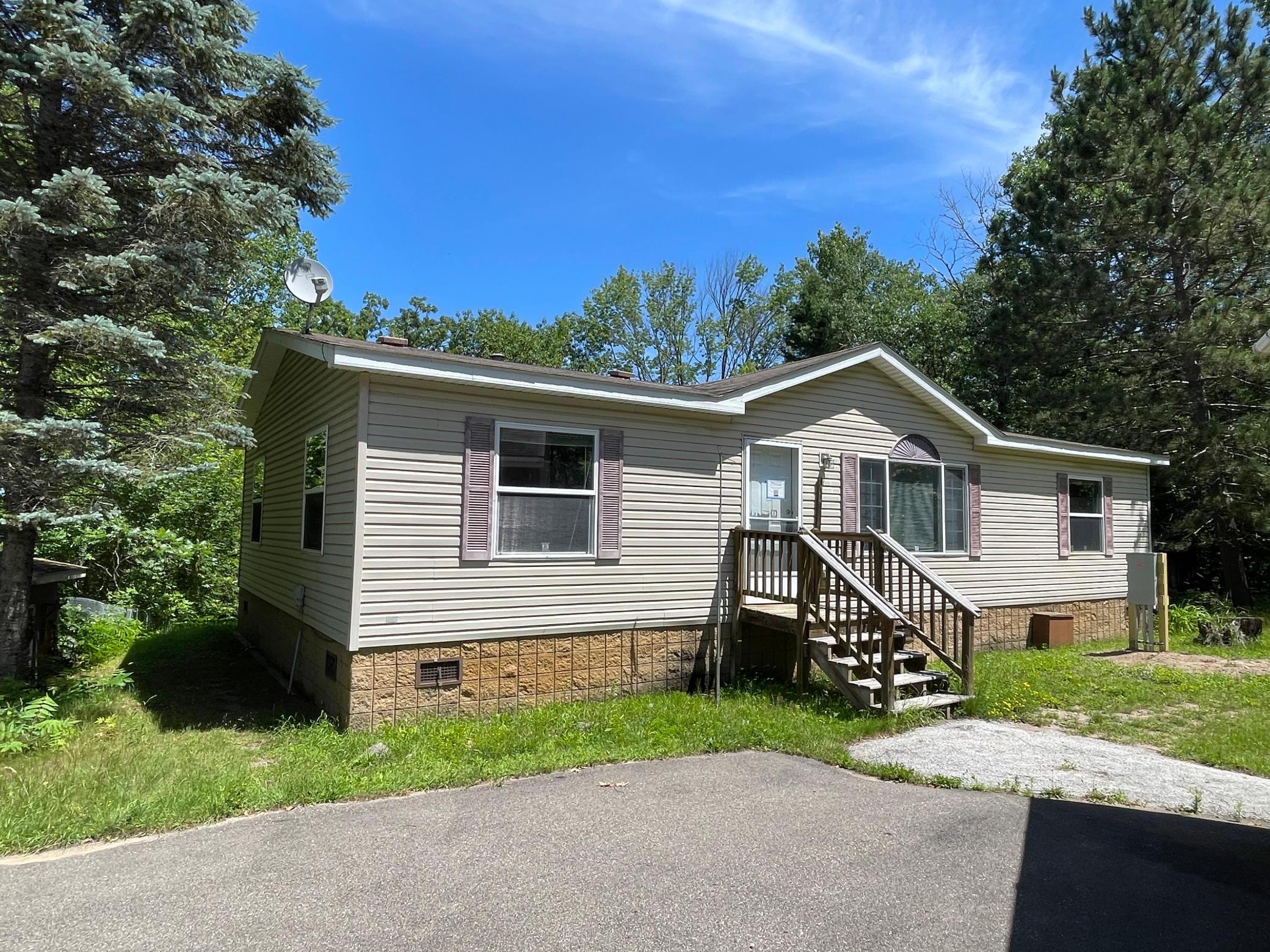 Lakehome 6750003