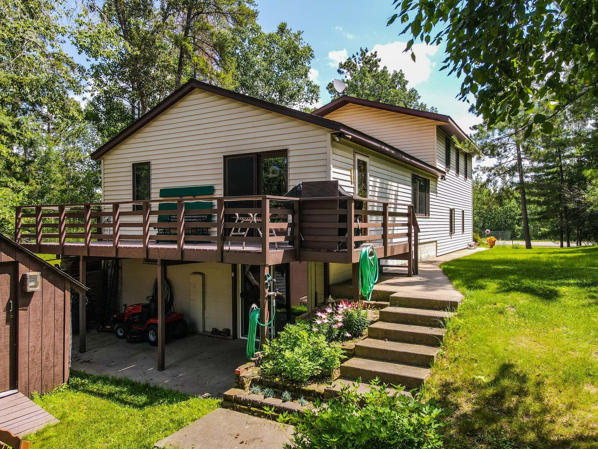 Lakehome 6753575