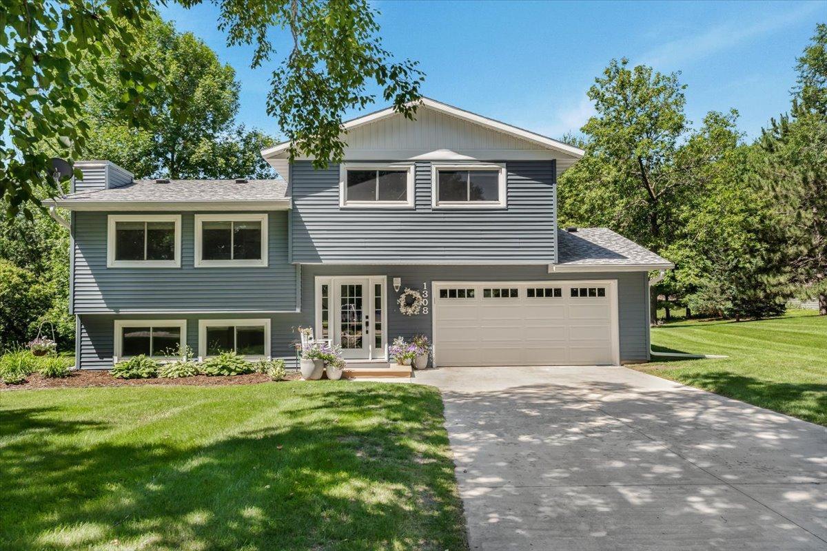 Lakehome 6753772