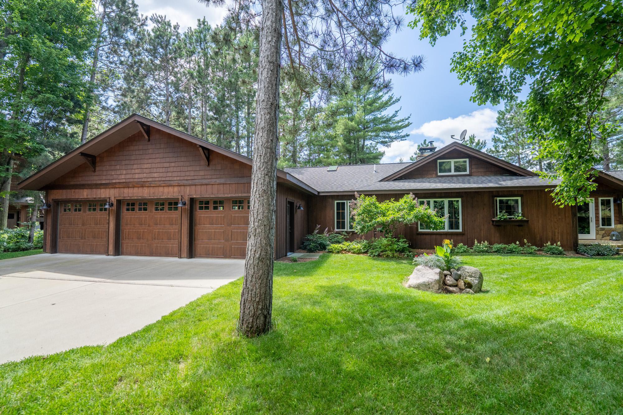 Lakehome 6754986