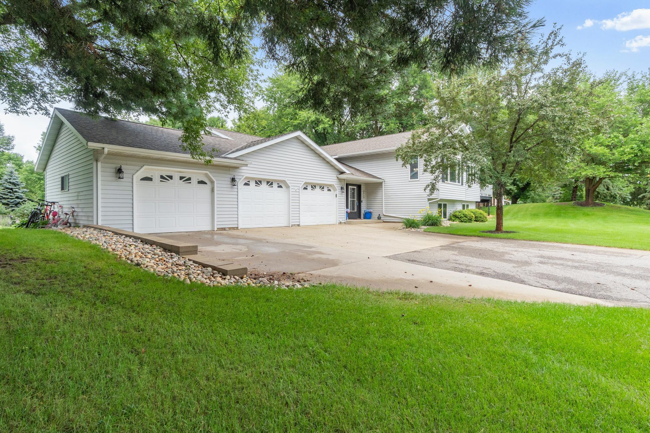 Lakehome 6758944