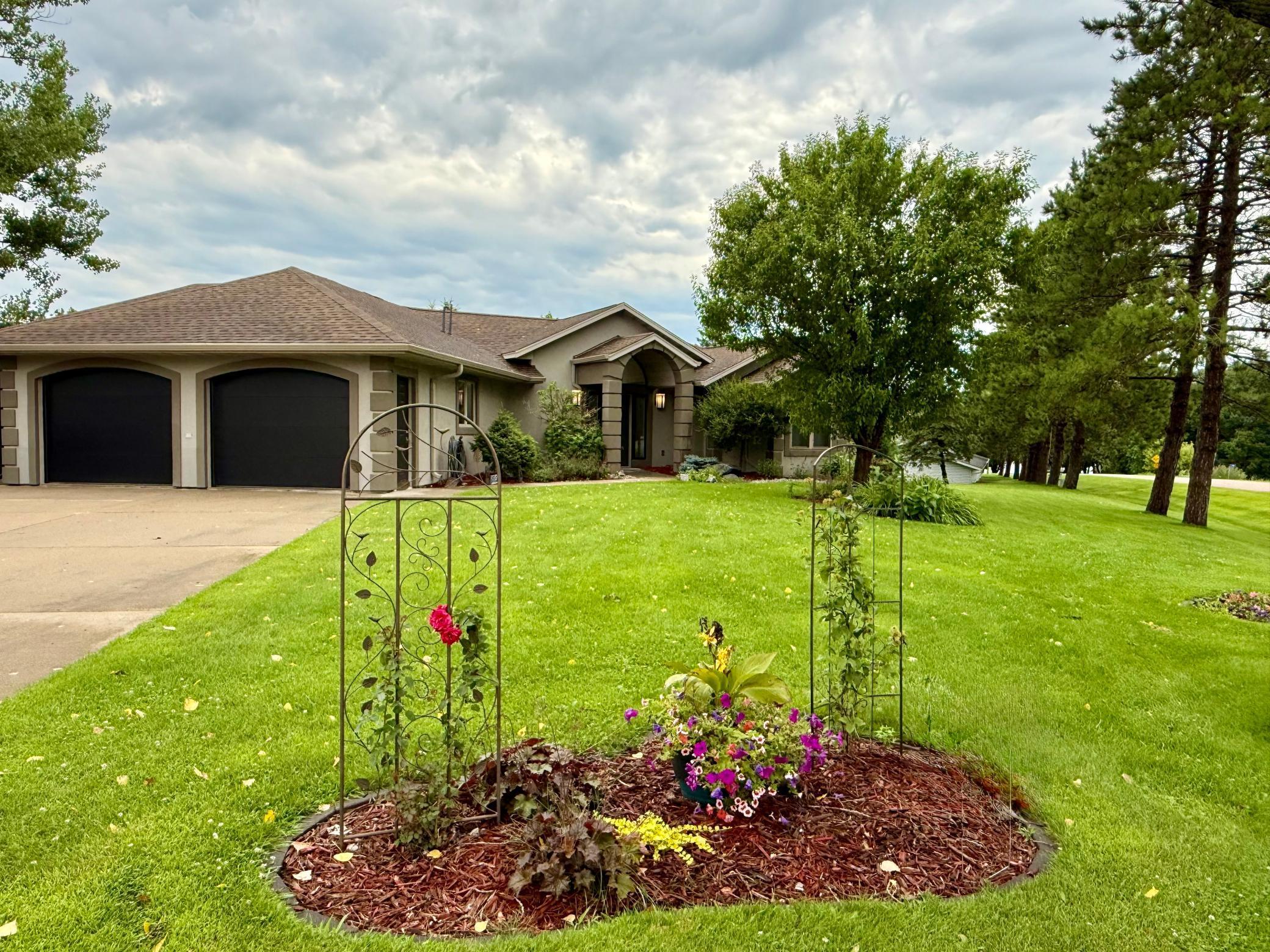 Residential 6759422