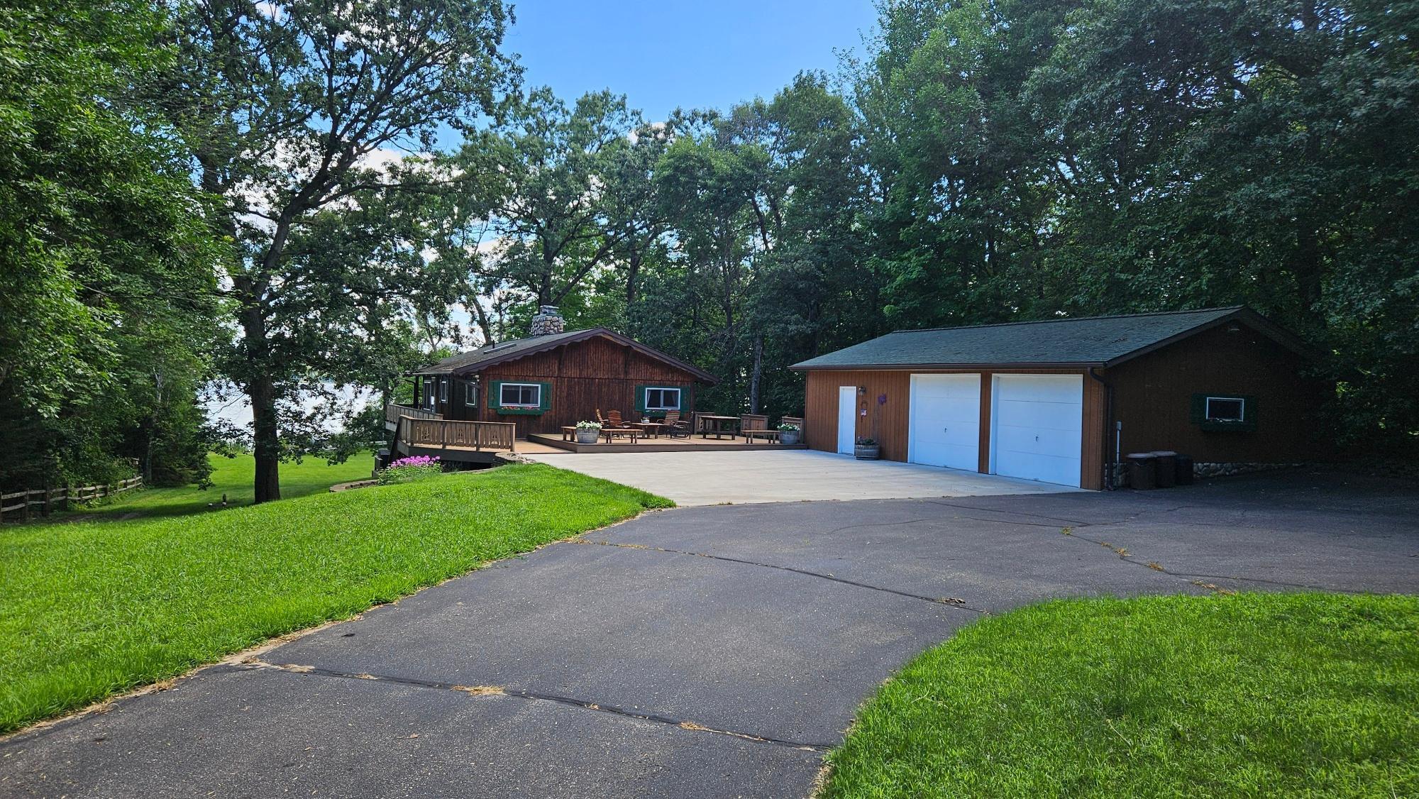 Lakehome 6759803