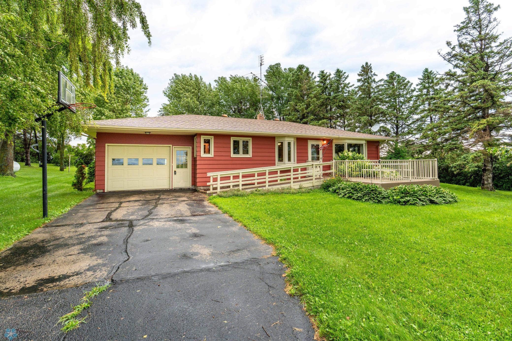 Residential 6759839