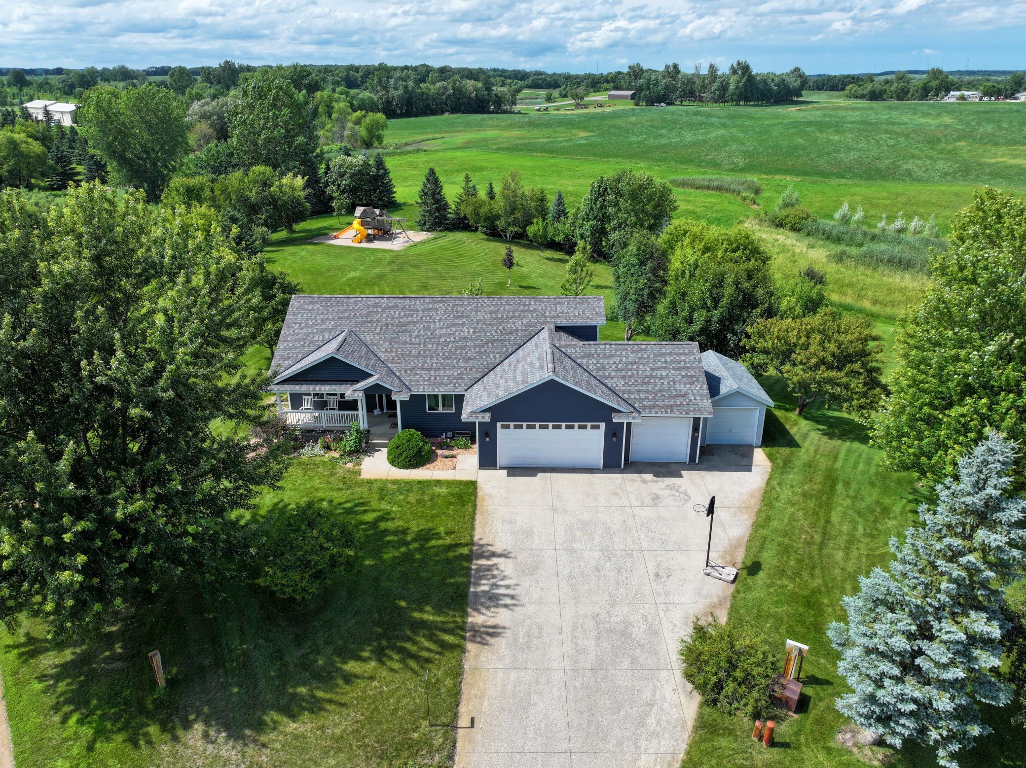 Residential 6760471