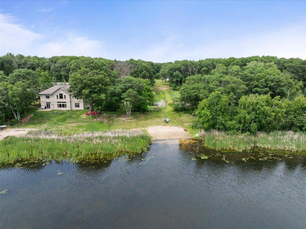 Lakehome 6760860
