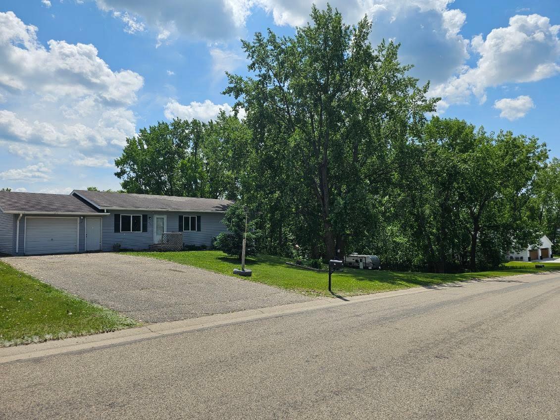 Residential 6760868
