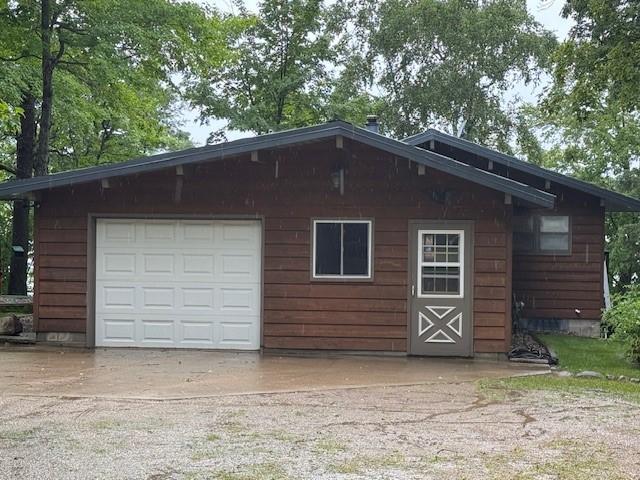 Lakehome 6760987