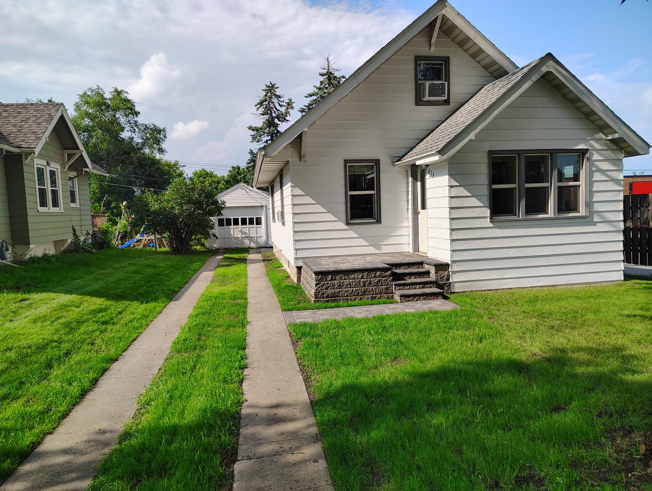 Residential 6761213