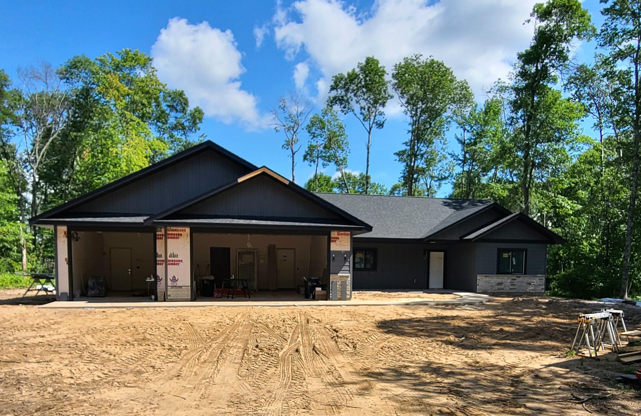 Residential 6761381