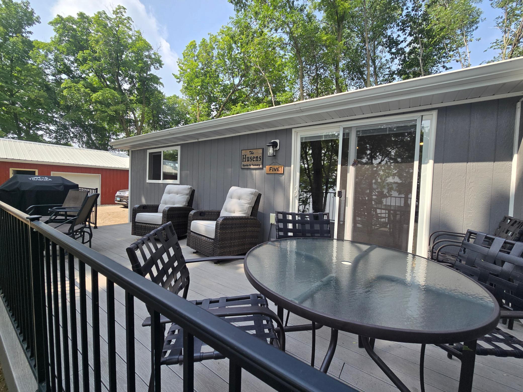 Lakehome 6761471