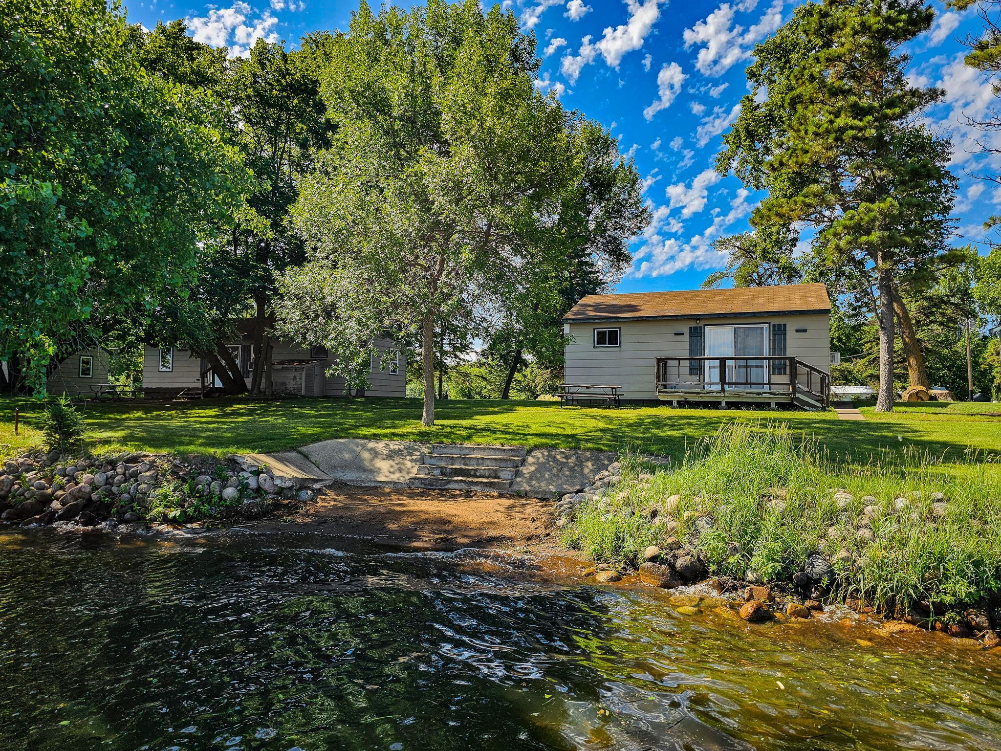 Lakehome 6762878