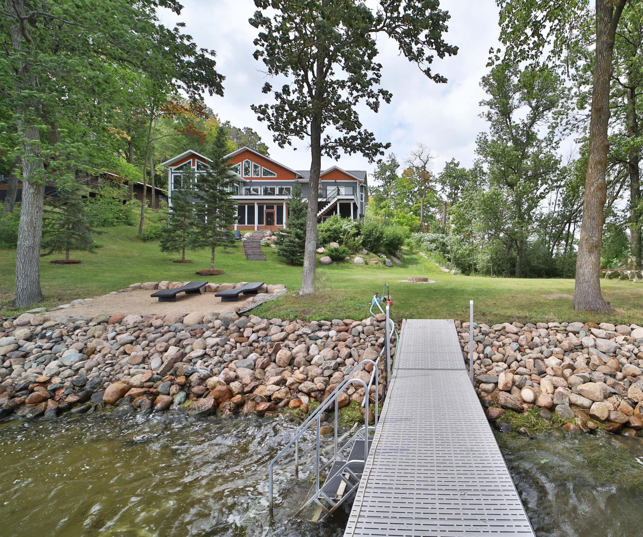 Lakehome 6764216