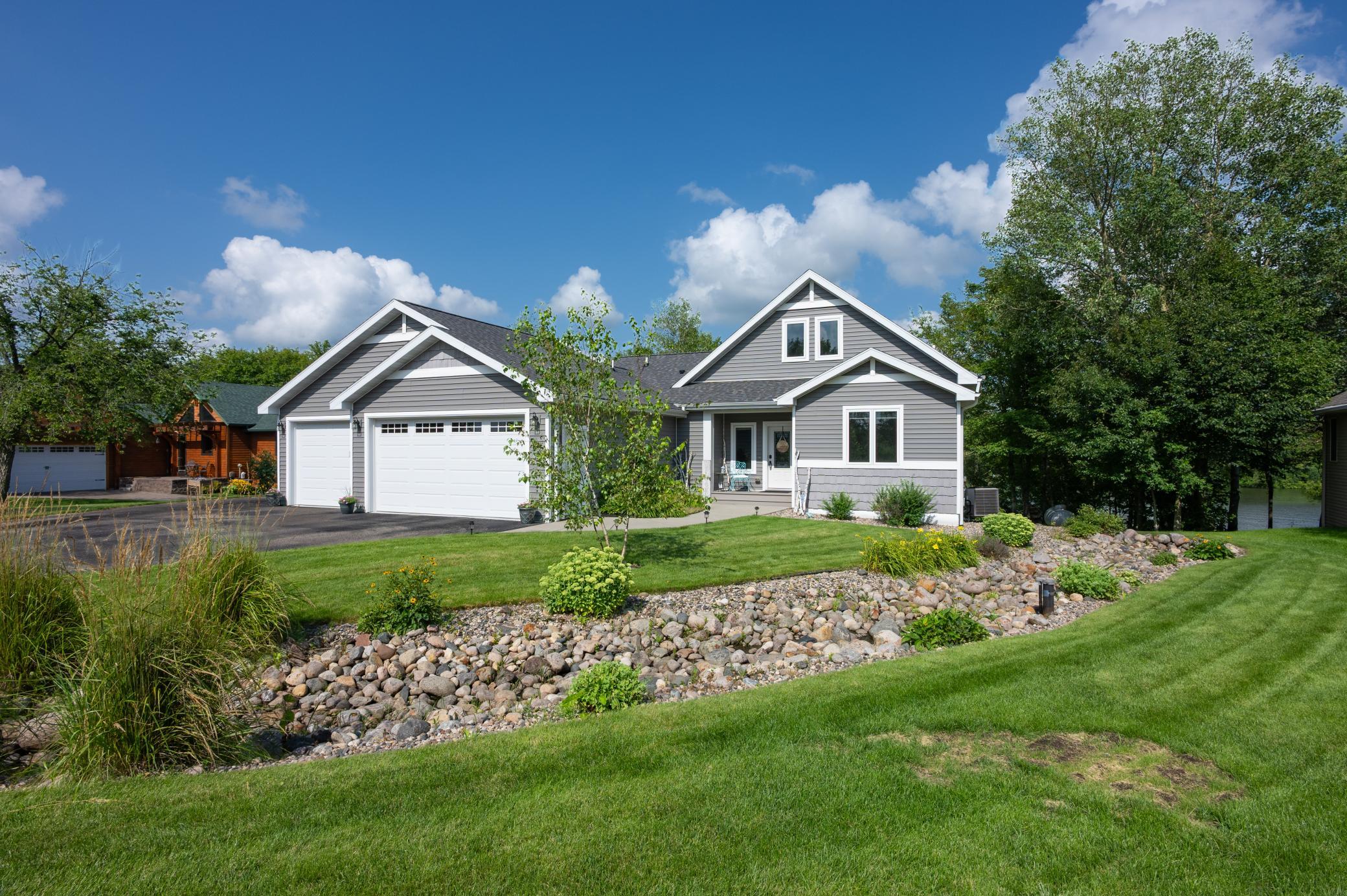 Lakehome 6767316
