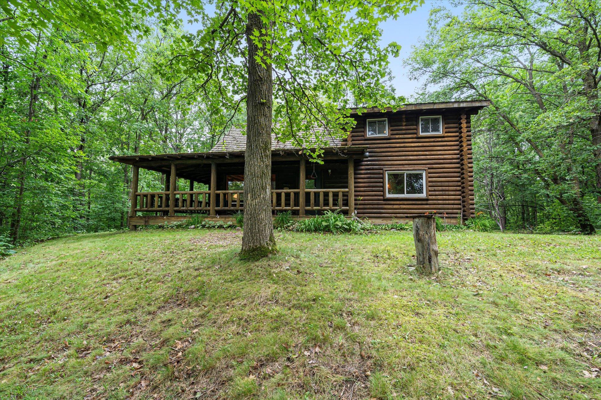 Lakehome 6768100
