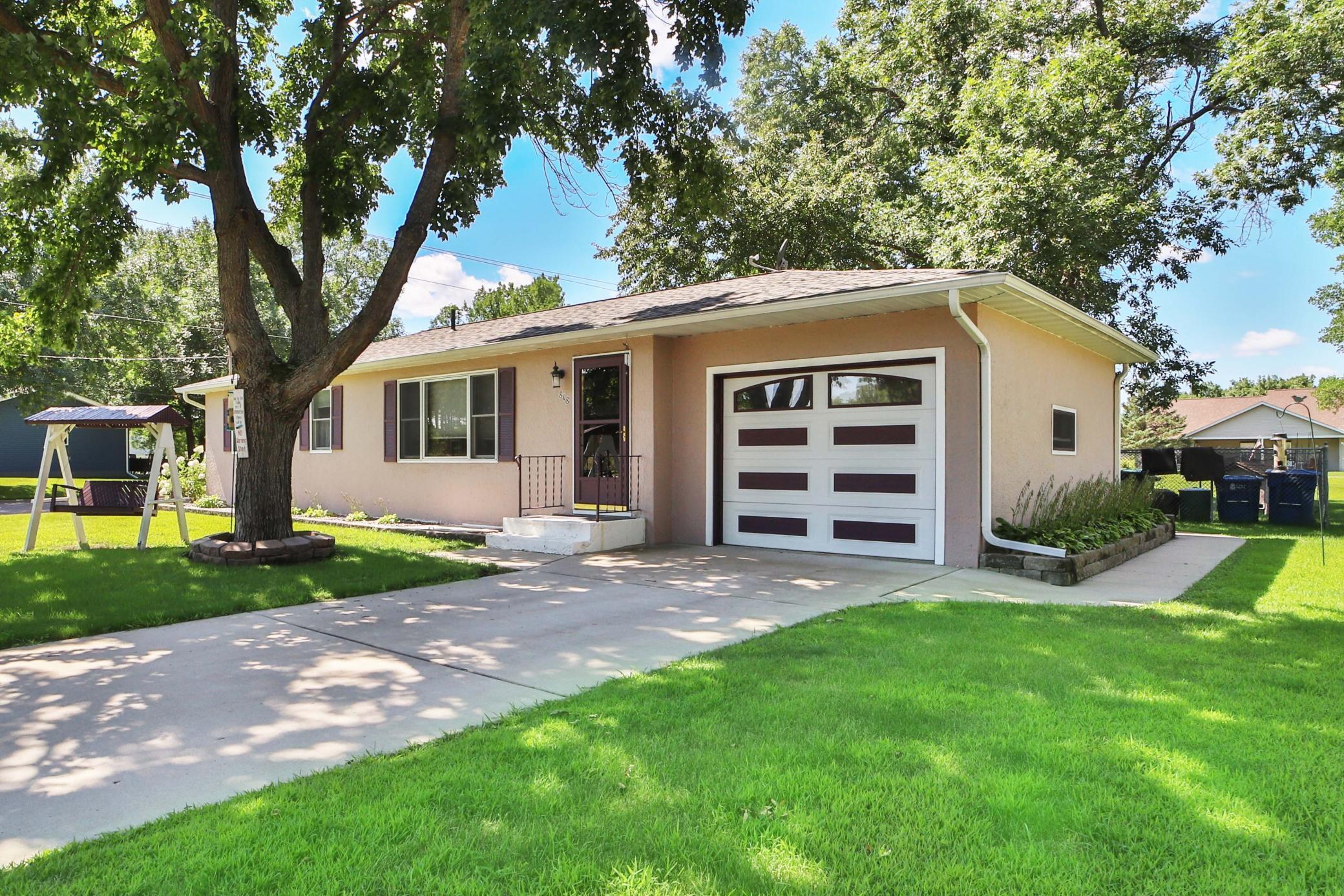 Residential 6769513