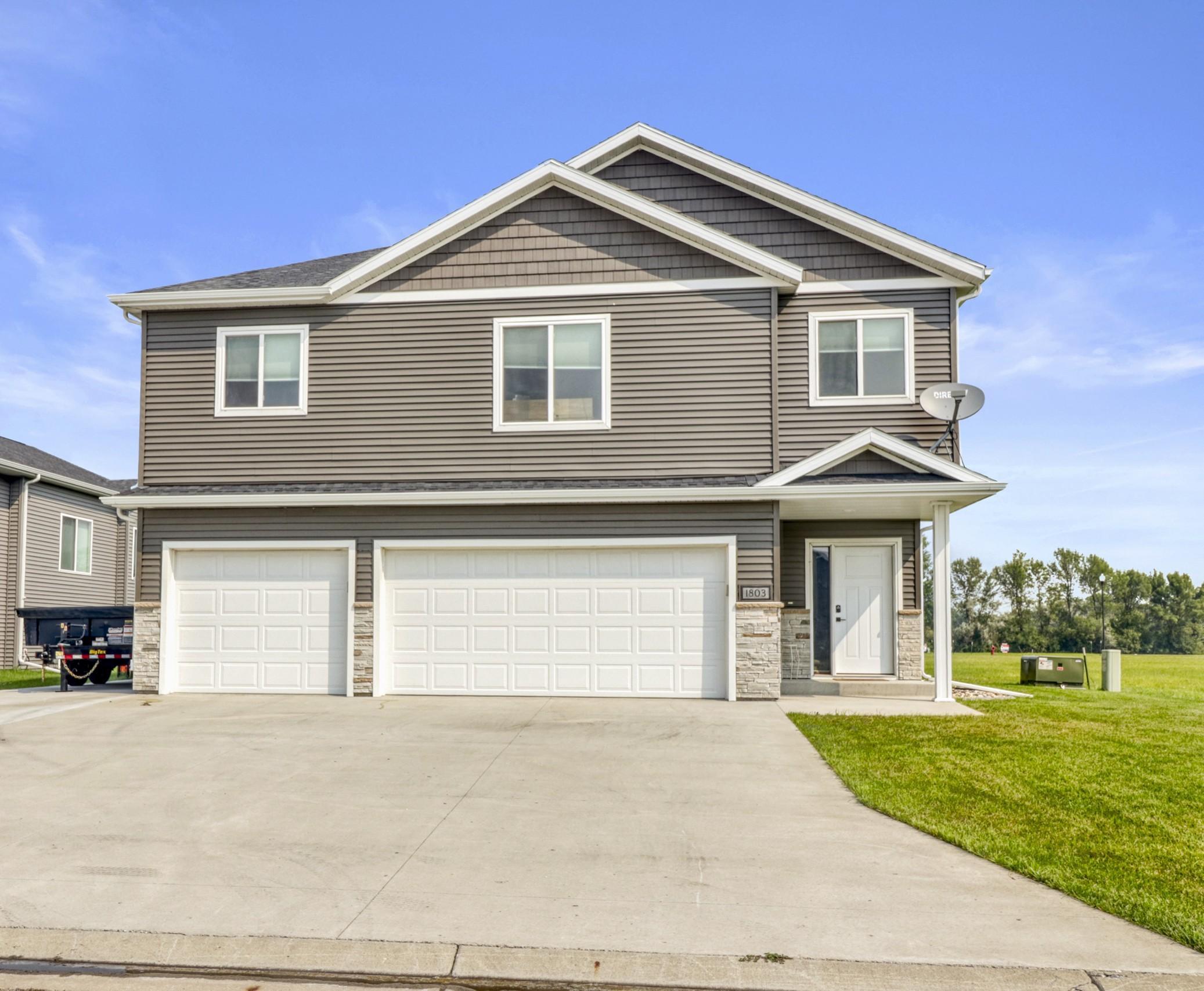 Residential 6770763