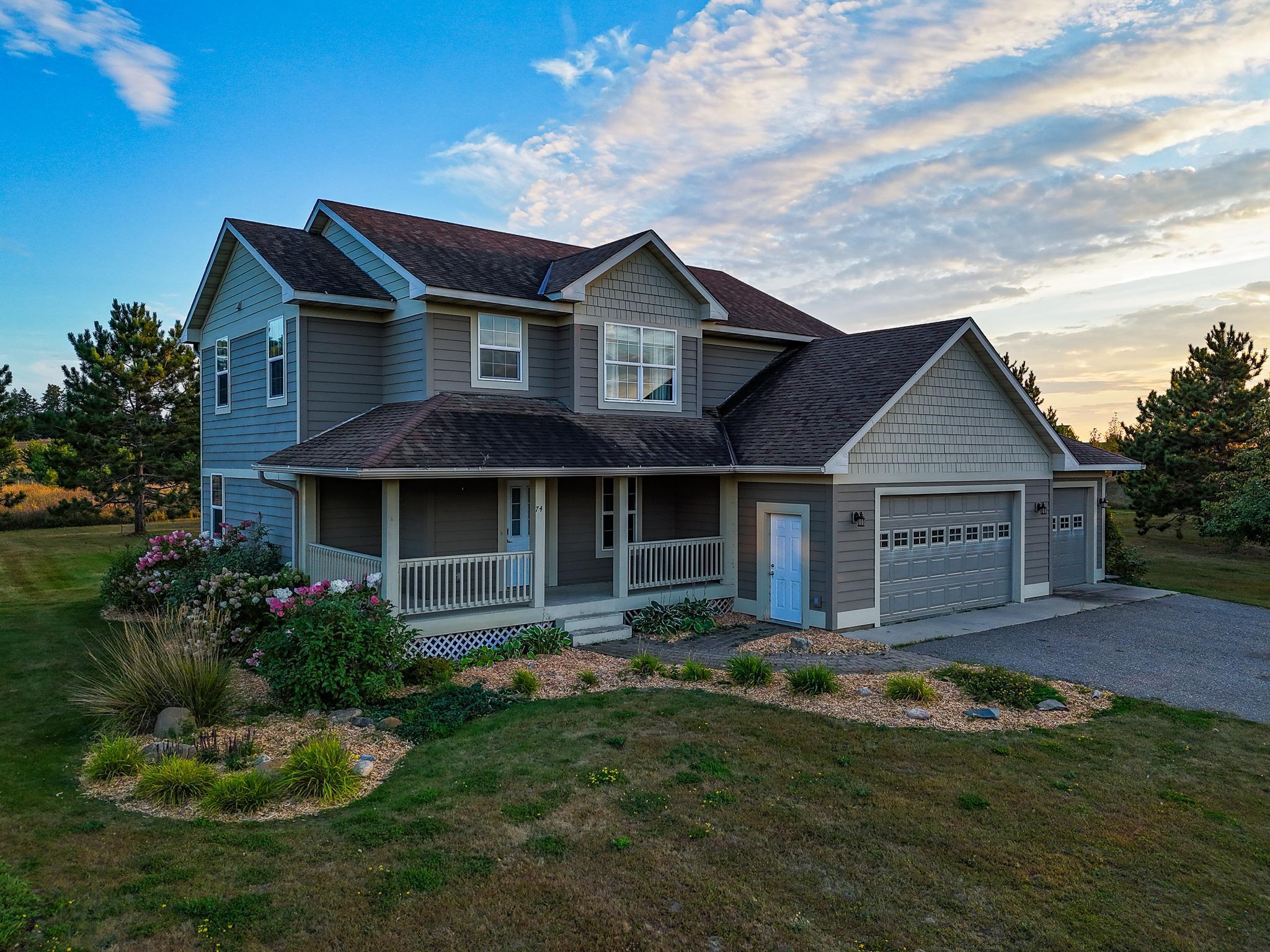 Residential 6770885