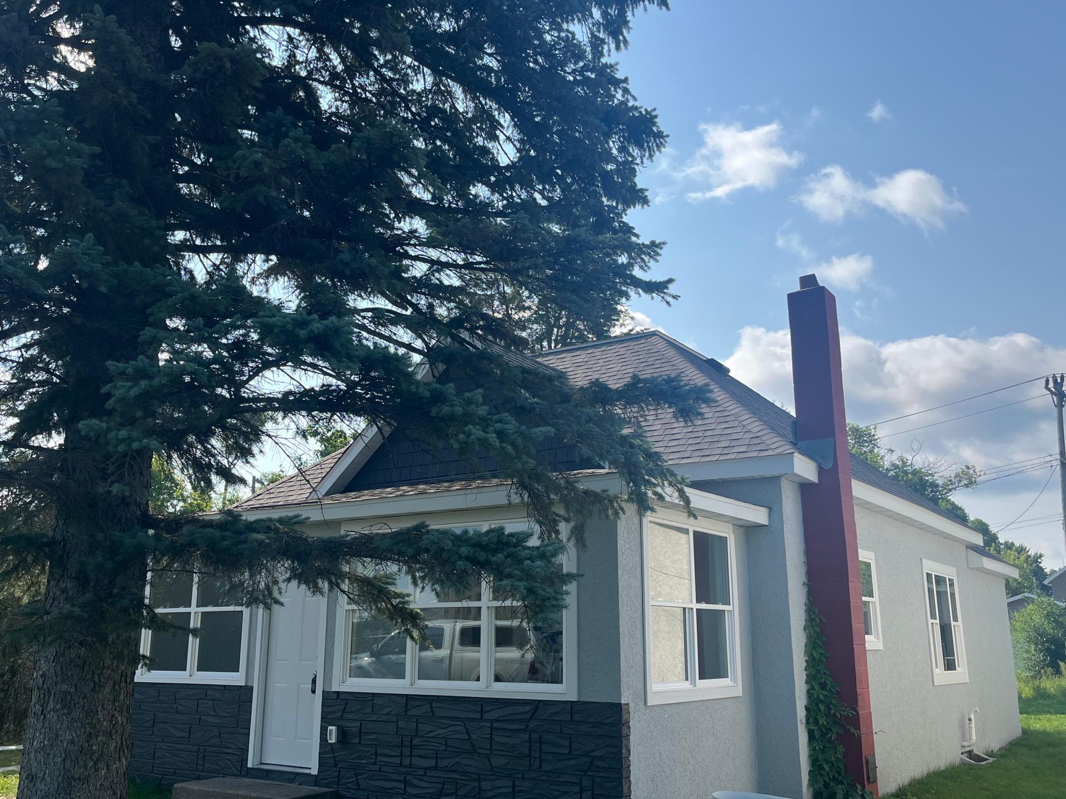Residential 6771878