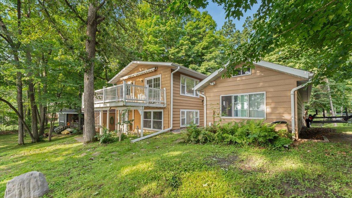 Lakehome 6772451