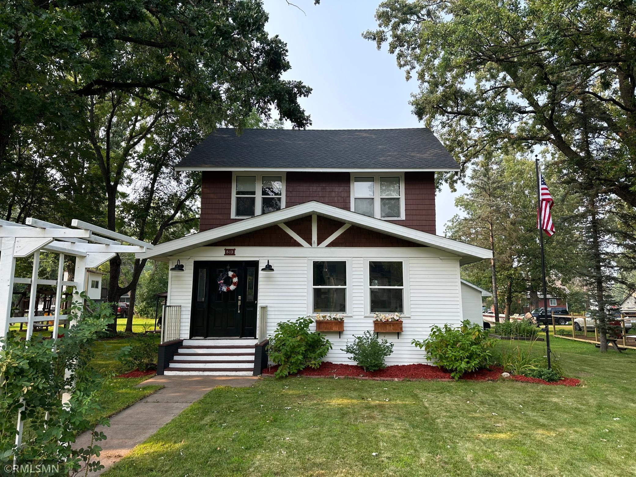 Residential 6776841