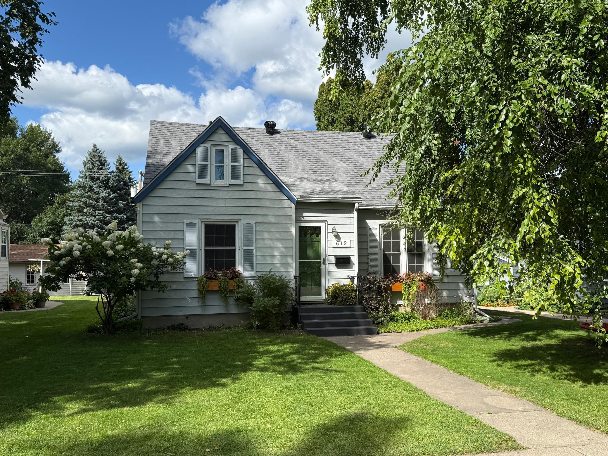 Residential 6778764