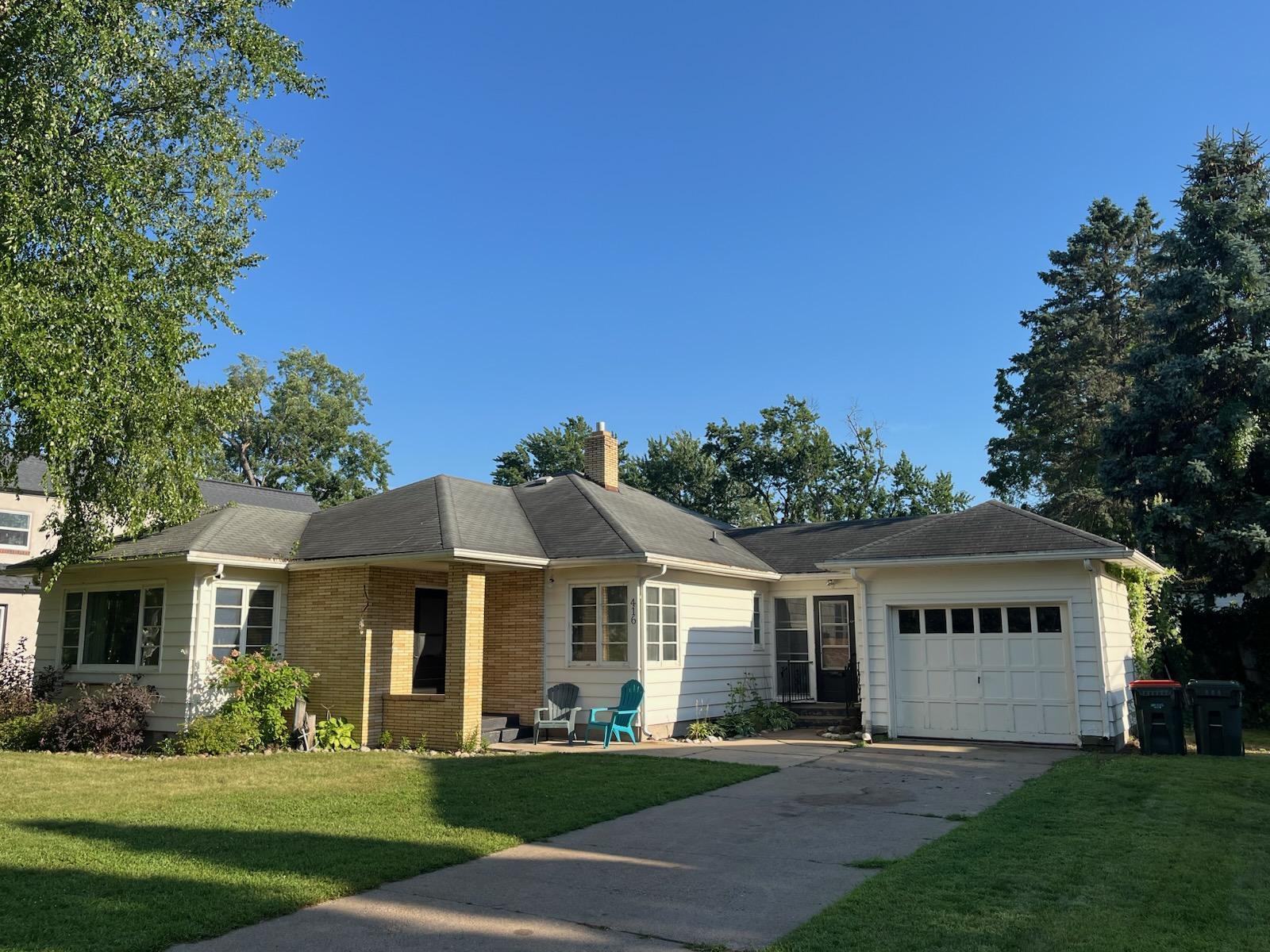 Residential 6778849
