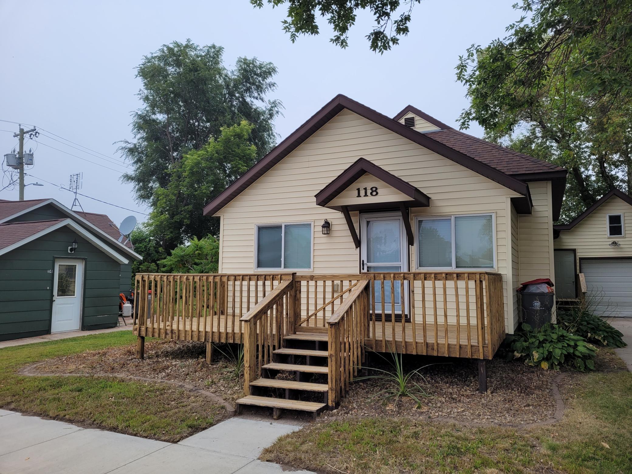 Residential 6779098
