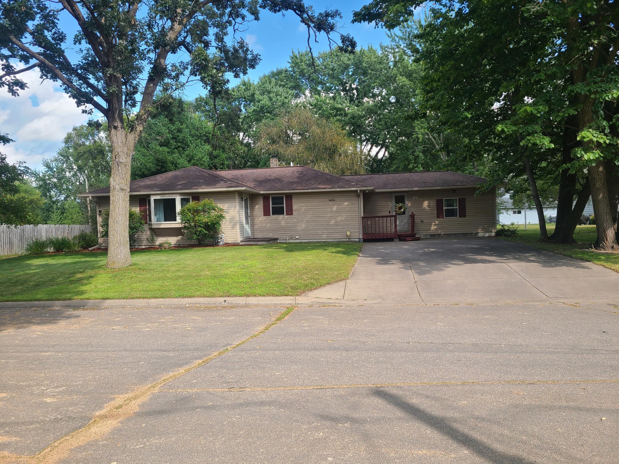 Residential 6780152