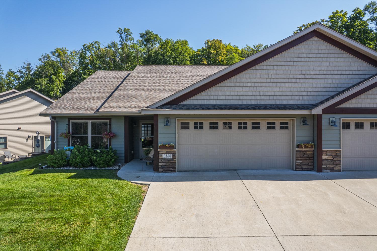 Lakehome 6780265