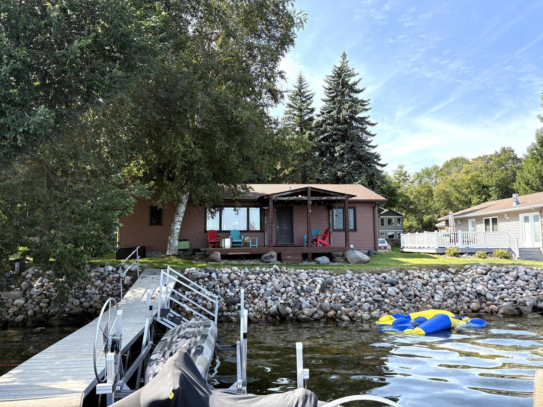 Lakehome 6783717