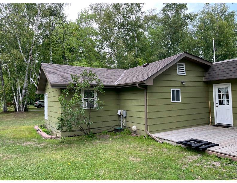 Lakehome 6789603