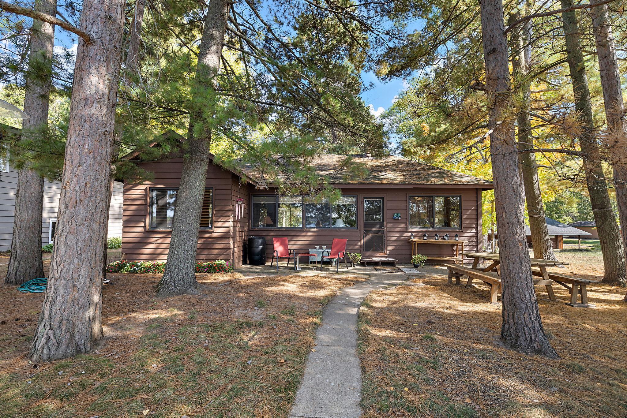 Lakehome 6790600