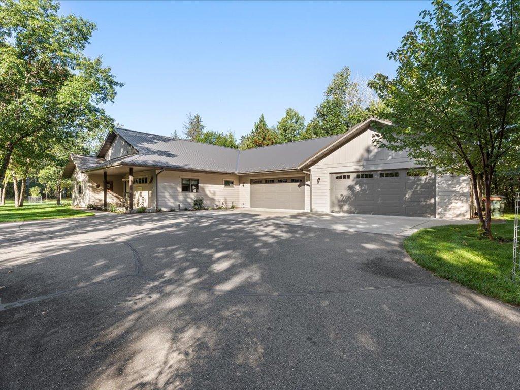 Residential 6793324