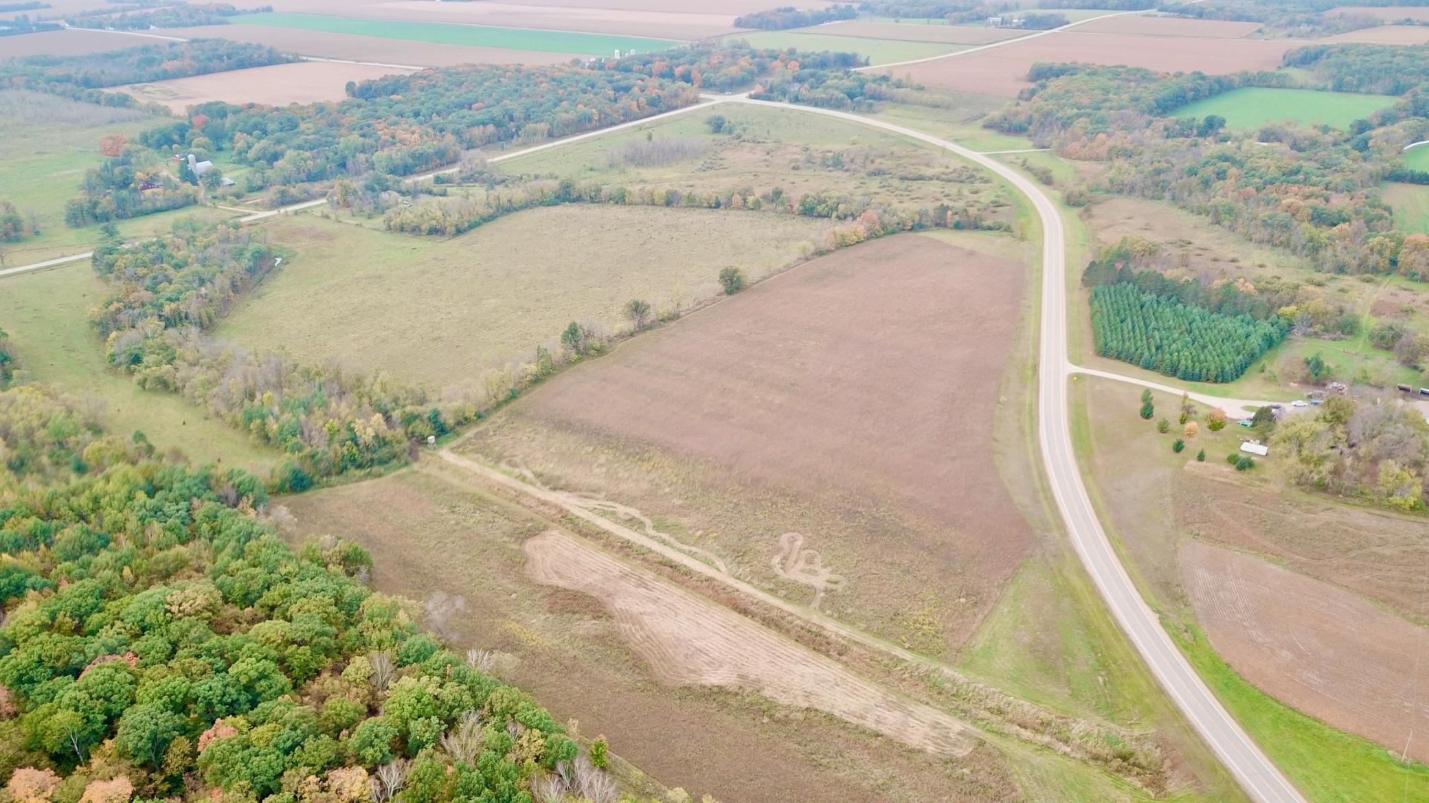 Land 6794894