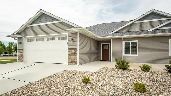 Residential 6798153