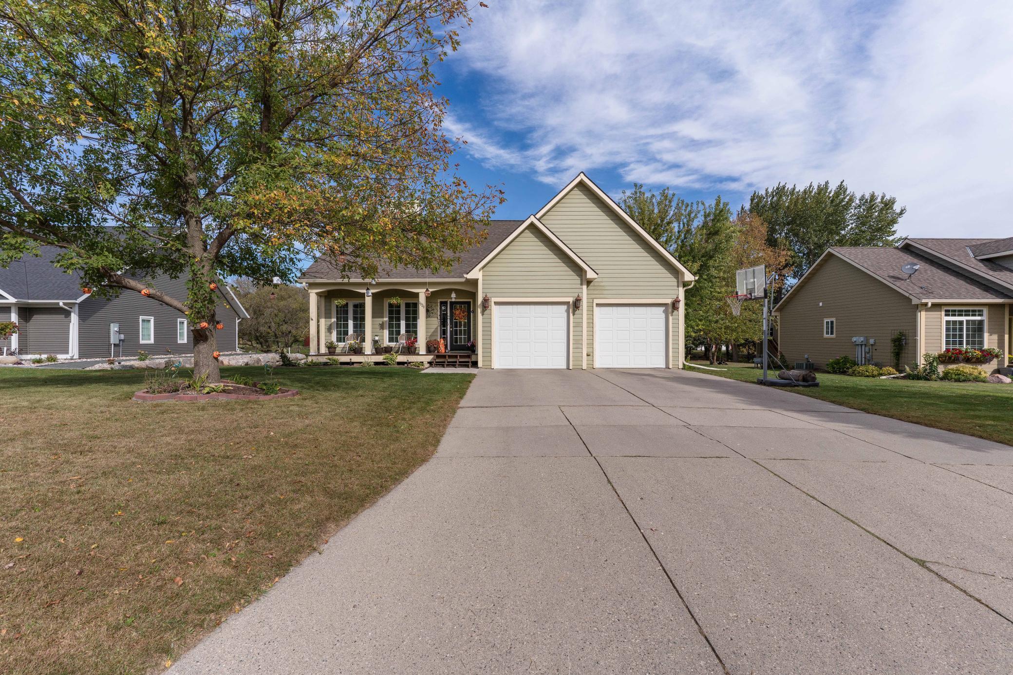 Residential 6800506