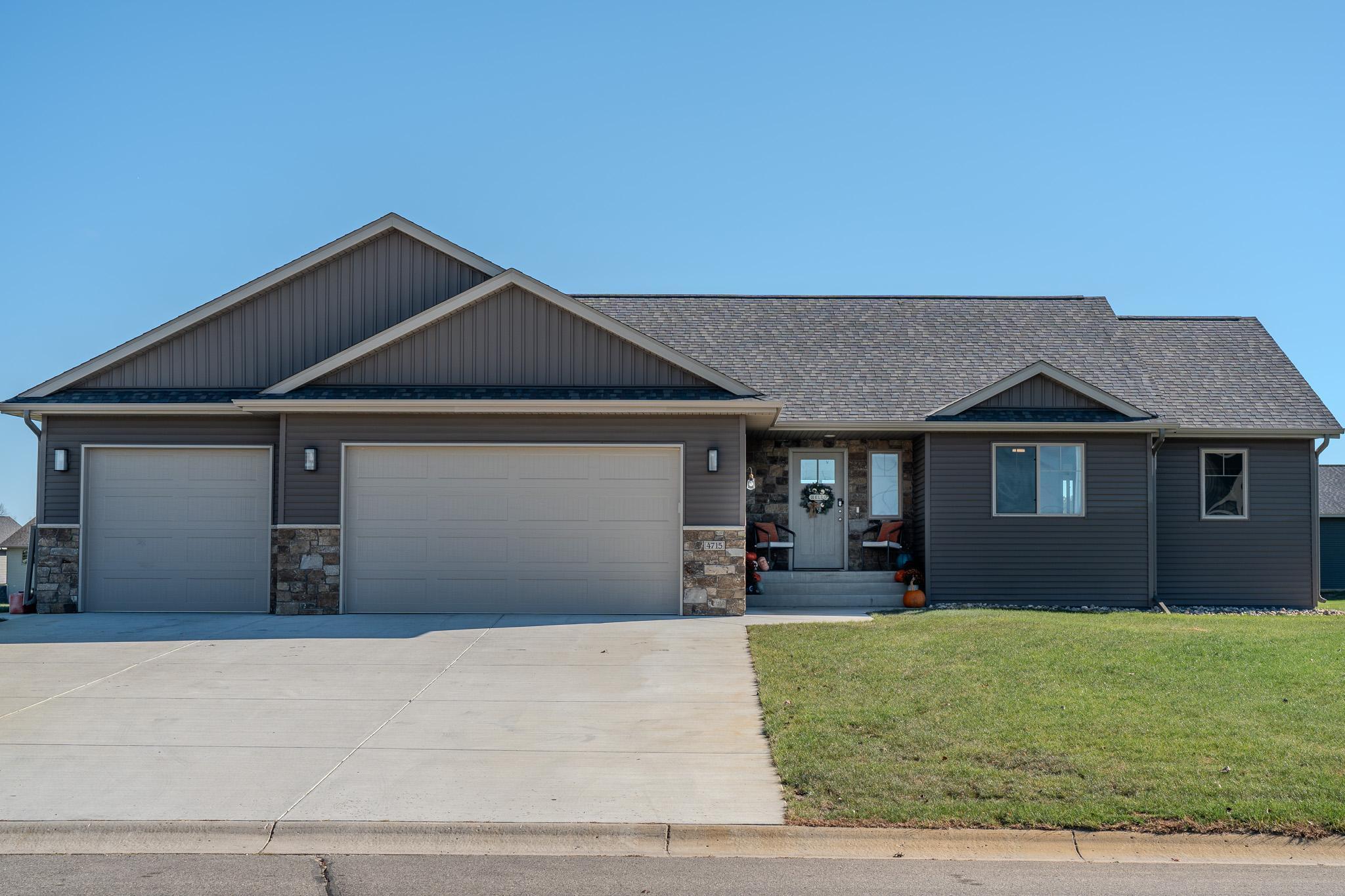Residential 6804249