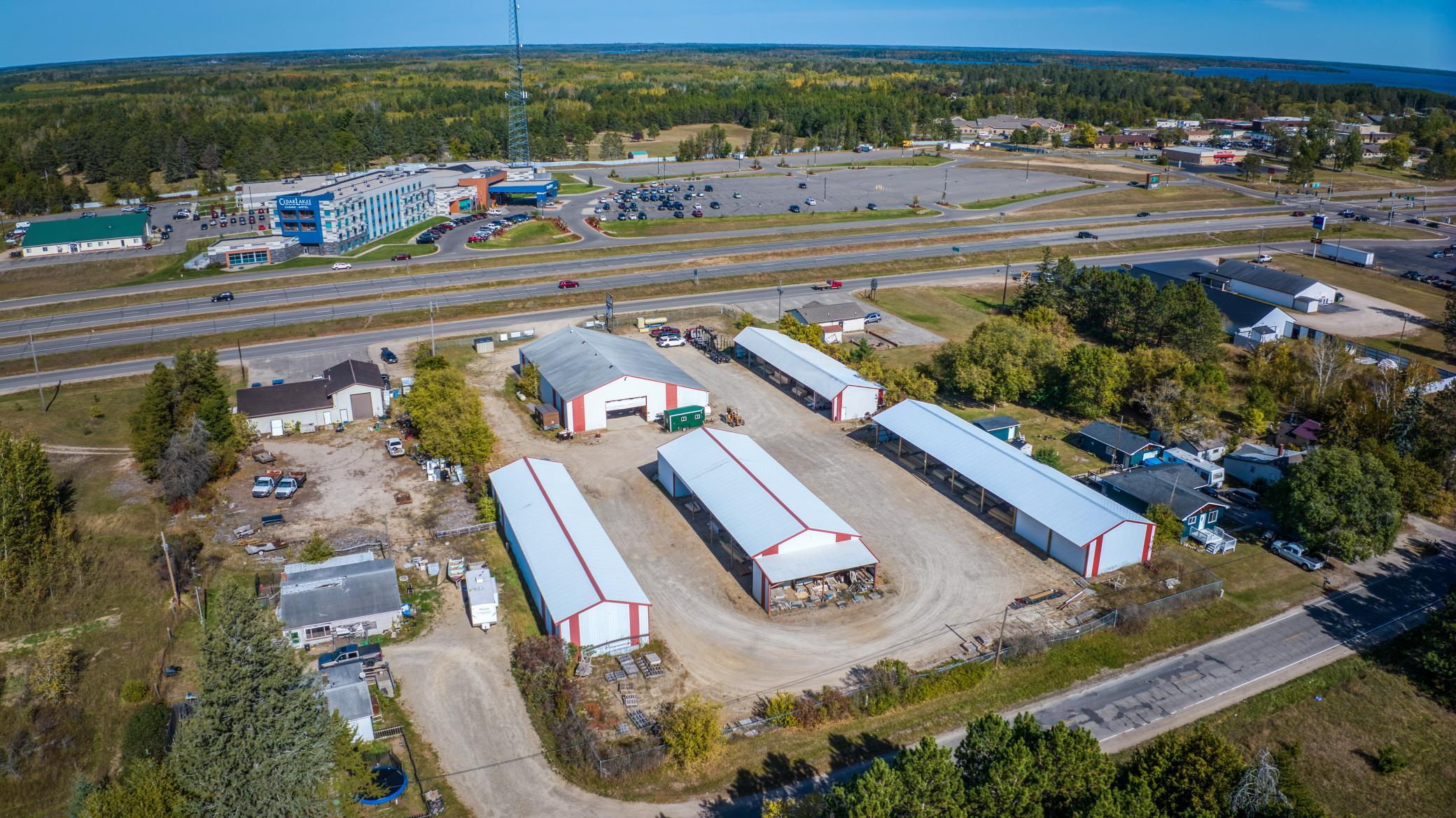 Commercial 6805381