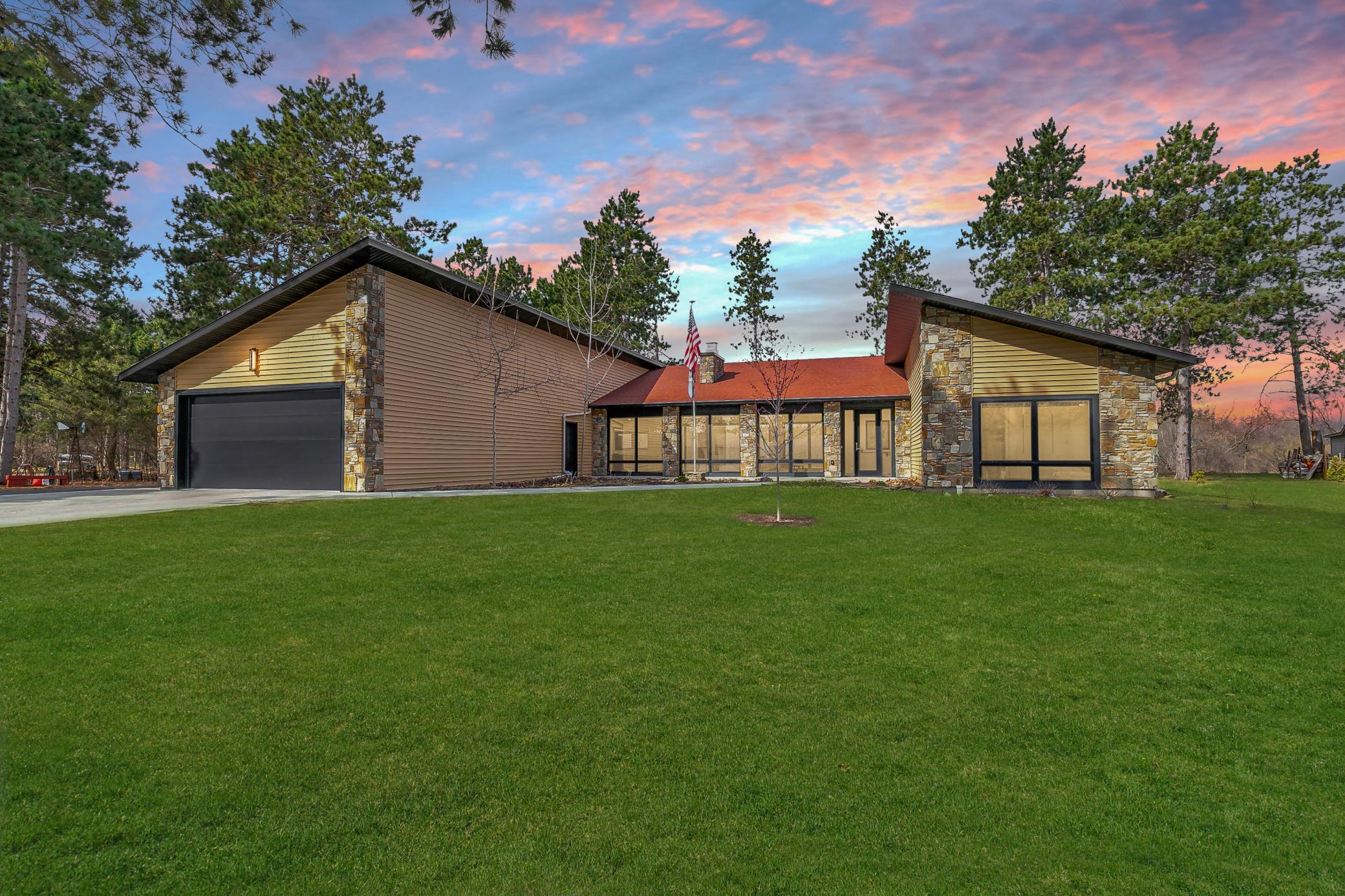 Lakehome 7051440