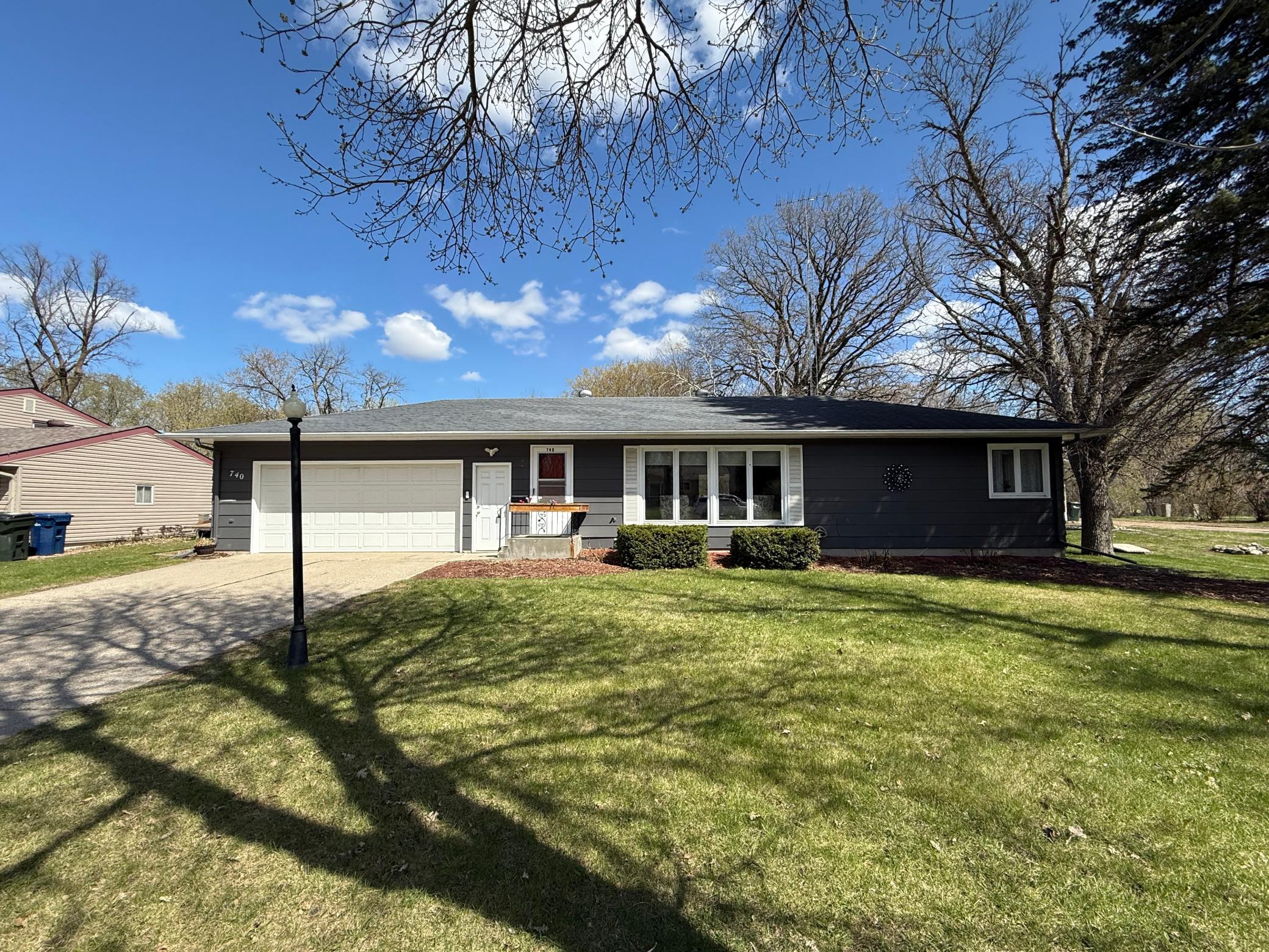 Residential 7059554