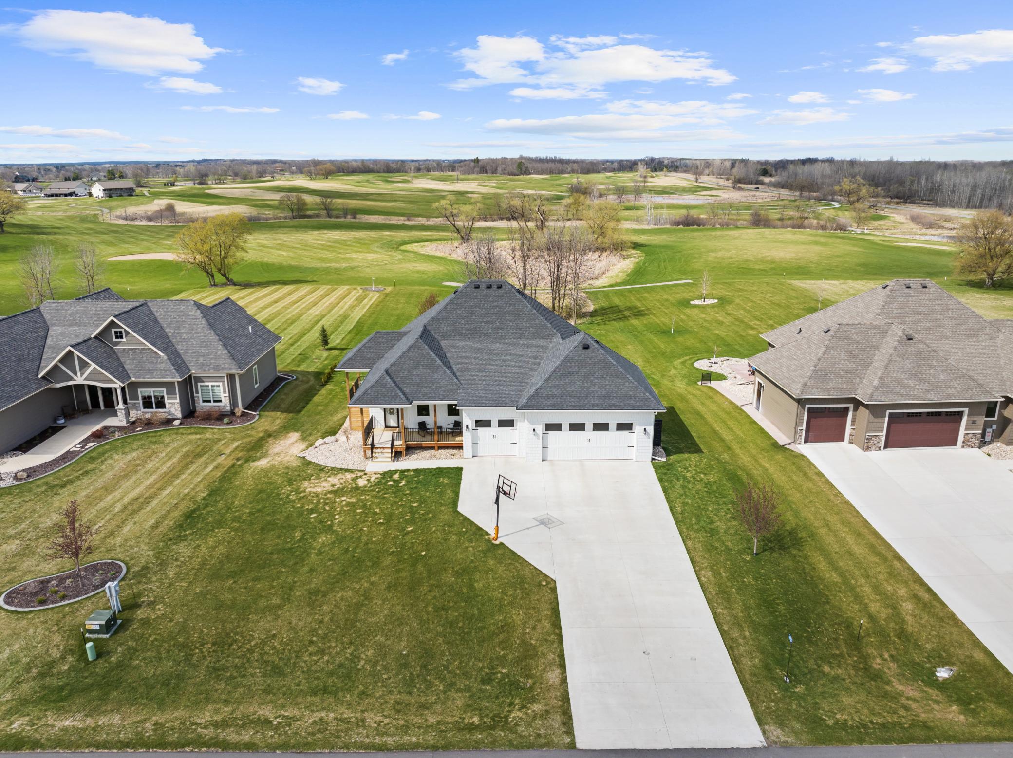 Residential 7064315