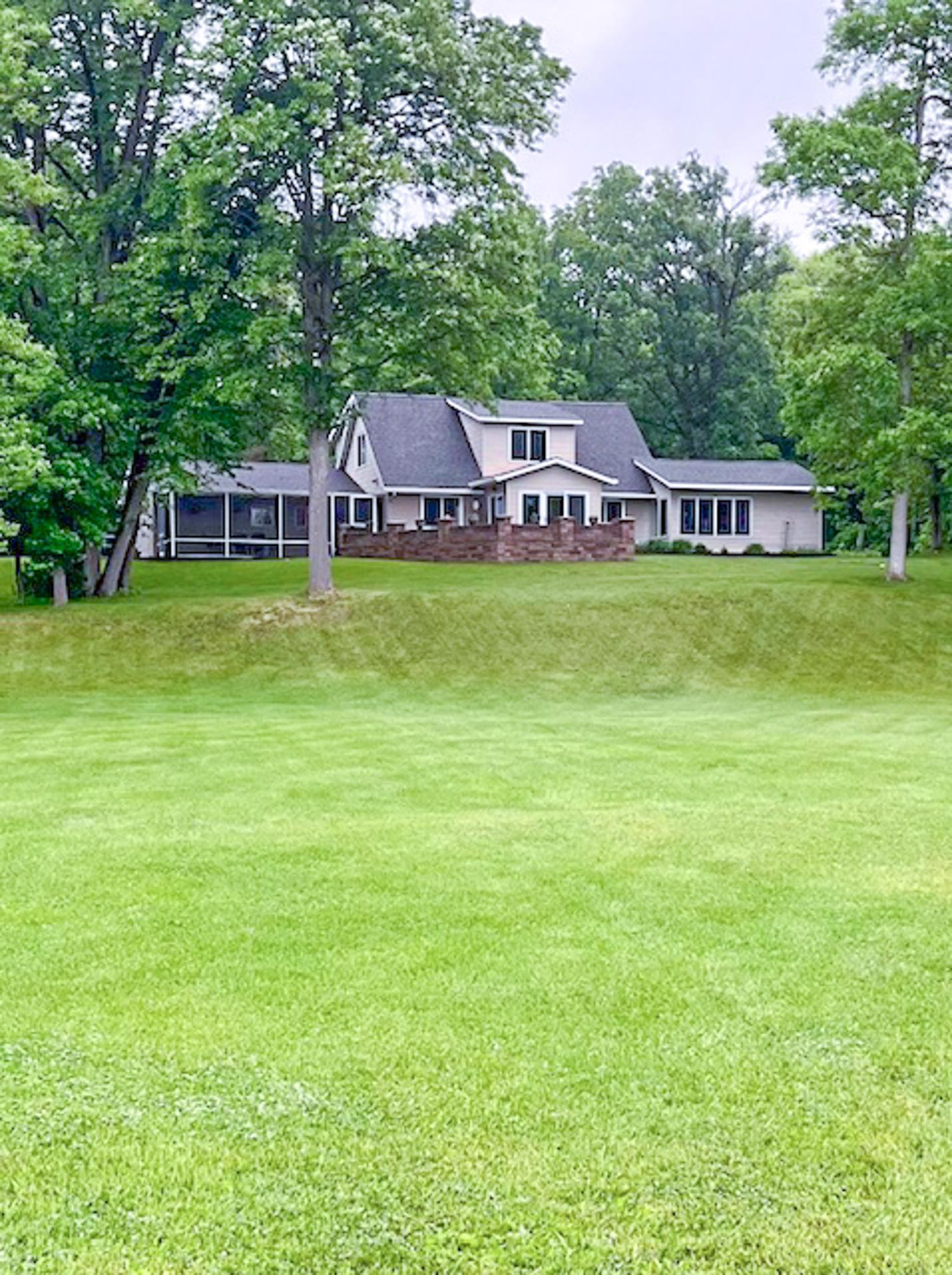Lakehome 7064907