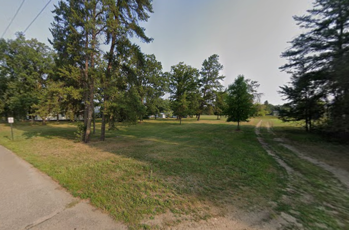 Land 7069574