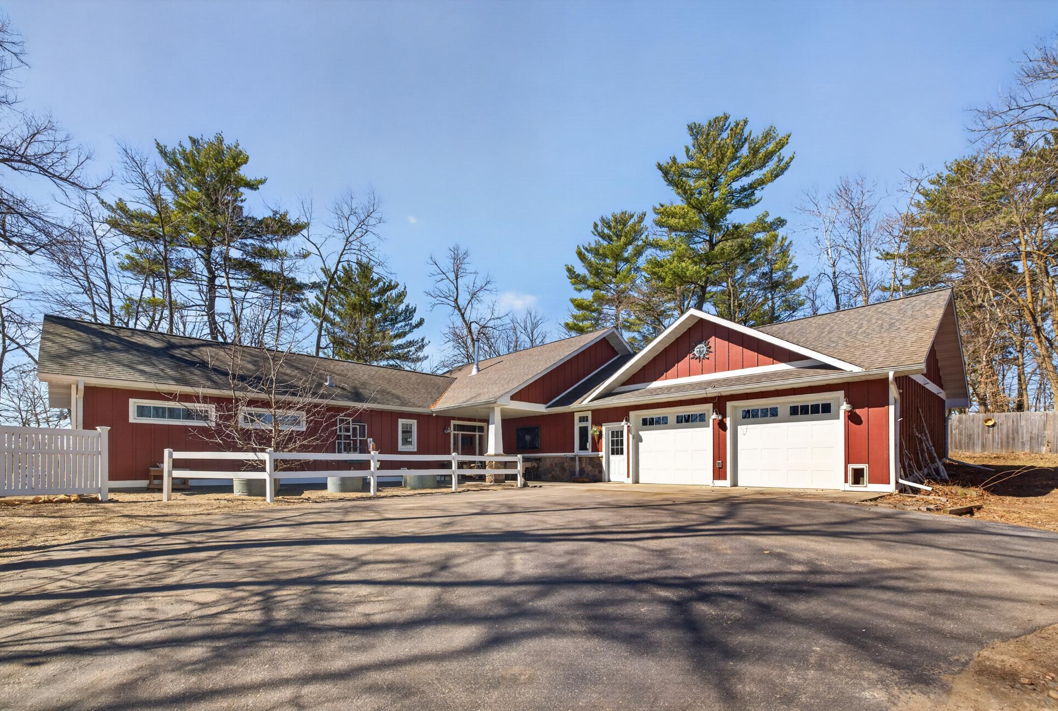 Lakehome 7069987