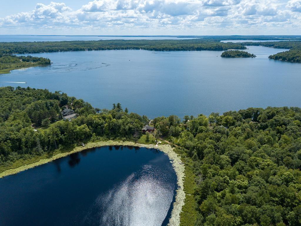 Lakehome 7070409