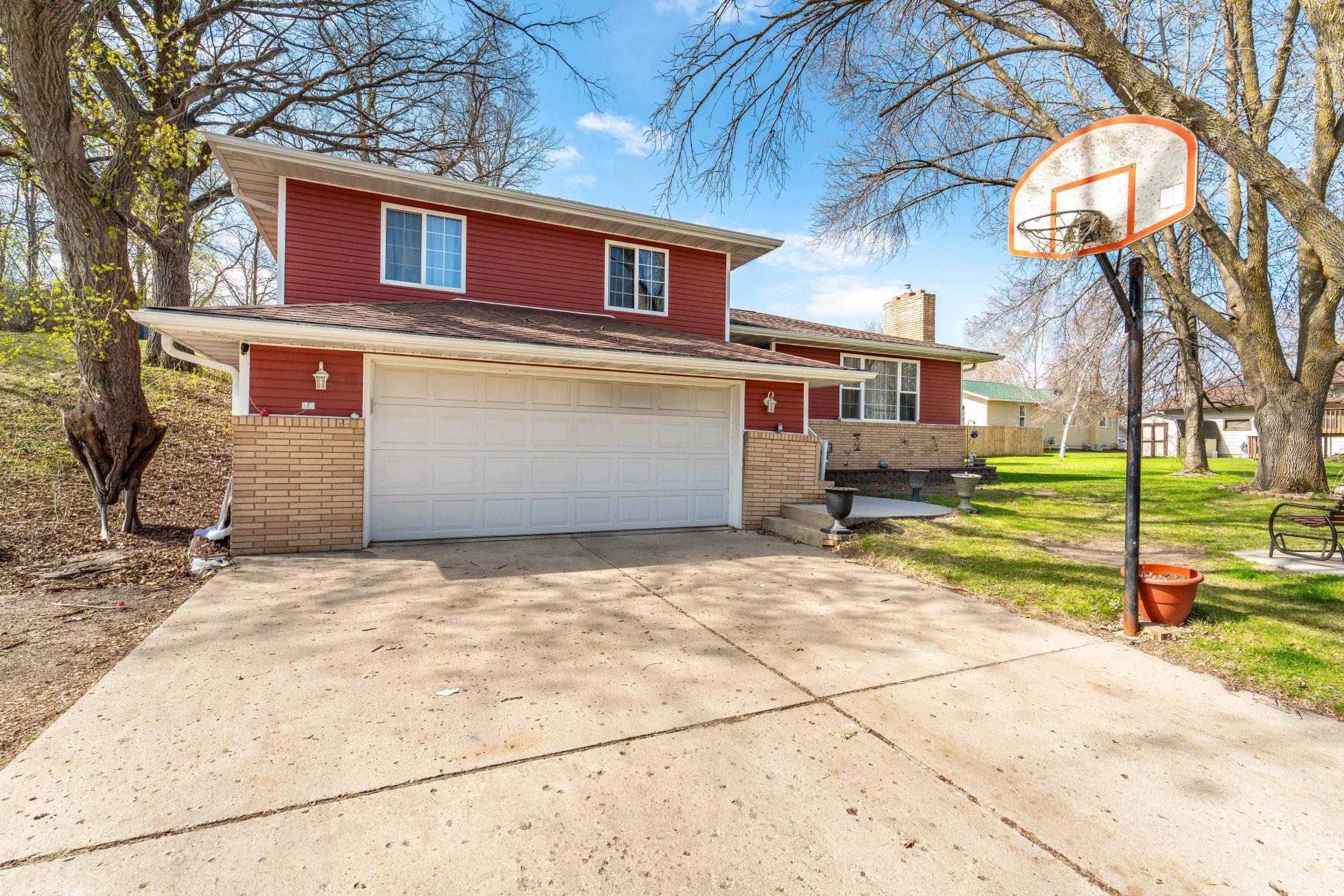 Residential 7071182